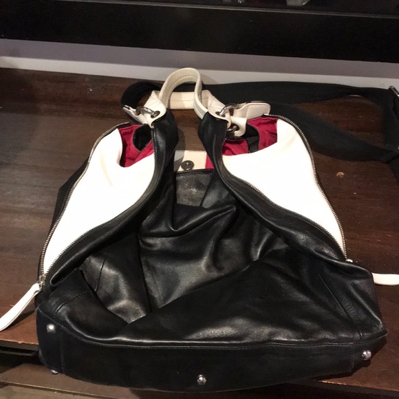 Furla Elisabeth Hobo. Black/ white. Good pre owned - Picture 4 of 8